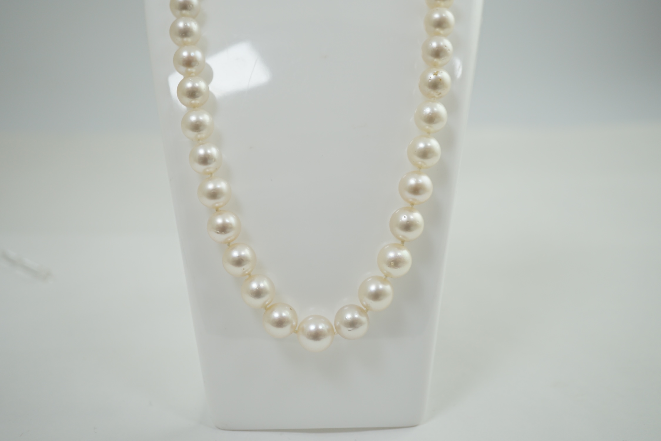 A single strand graduated South Sea pearl necklace, with 18k white gold spherical clasp